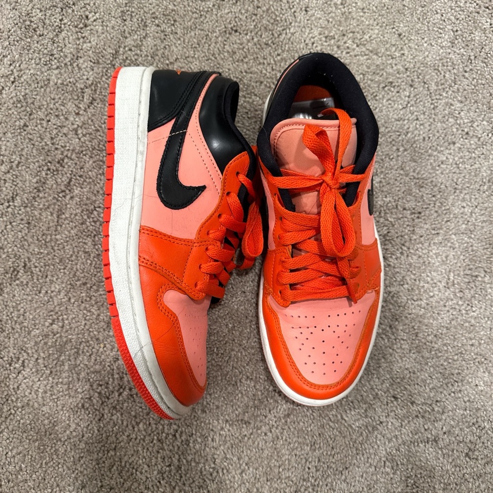 Nike Air Jordan 1 “Black Orange”